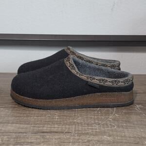 L.L. Bean Women's Wool Clogs Nordic Chalet Cozy Shoes Slippers Size 8 Black